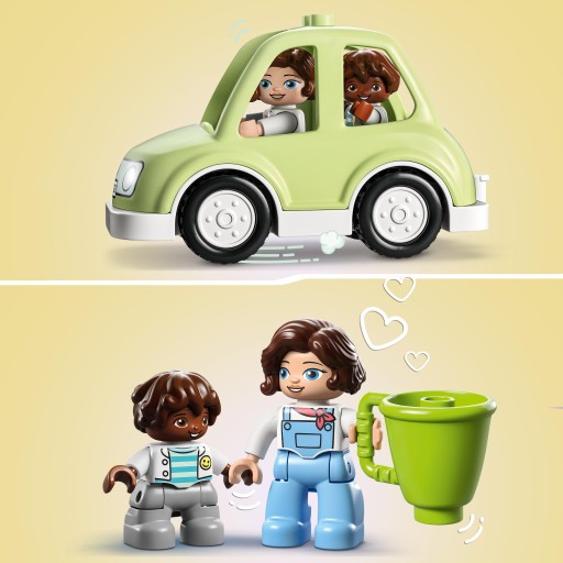 LEGO DUPLO Семейный дом на колесах 10986