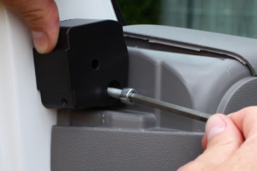 ZAMEK DODATKOWY BLOKADA DRZWI KABINY HEOSAFE DUCATO 2006-2021 2szt.