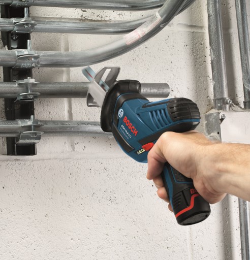 Сабельная пила GSA 12V-14 BOSCH 2x2.0Ah L-BOXX