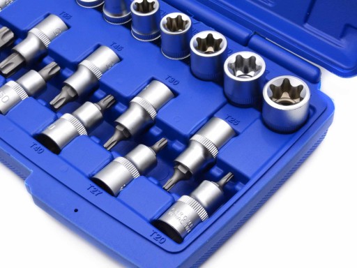 НАБОР КЛЮЧЕЙ И НАСАДОК TORX 1/2