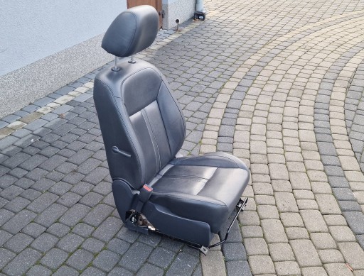 Переднее левое сиденье водителя Renault Koleos I