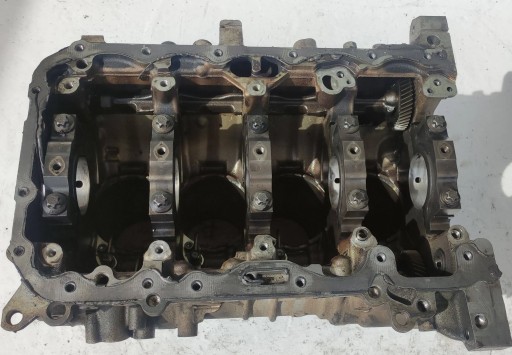 БЛОК ДВИГАТЕЛЯ BMW X3 X5 G01 G05 G20 G30 2.0D B47D20A 8513975 8513982 8513979
