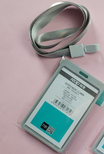 Holder Etui na karty identyfikatory