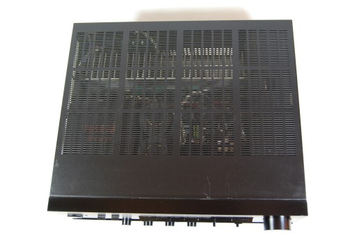 YAMAHA AX-900