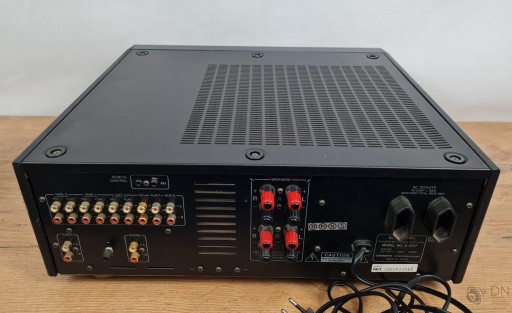 Onkyo A-807 — стереоусилитель + пульт ДУ