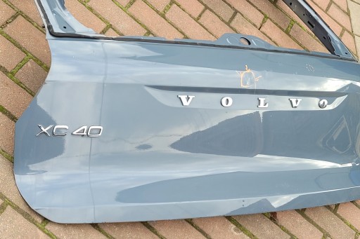 VOLVO XC40 17-22 задняя крышка багажника