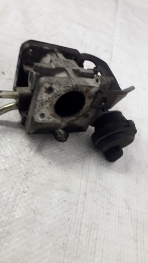 VW Golf IV 1.9TDI AXR EGR VALVE 038131063C