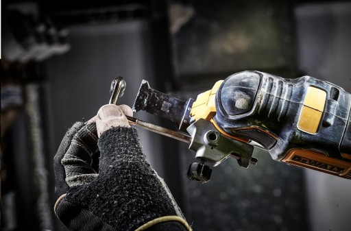 КАЧЕСТВЕННЫЙ ИНСТРУМЕНТ DeWALT DCS356NT 18 В