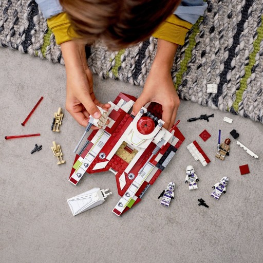 Боевой танк Республики LEGO Star Wars в подарок