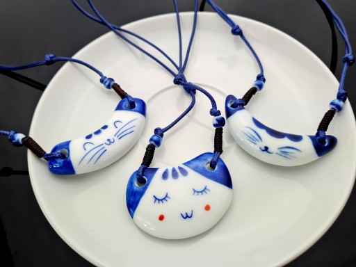 Wisiorek Duży Ceramiczny Kotek Kot Ręczie Robiony