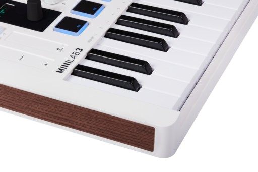 ARTURIA MINILAB 3 USB MIDI АНАЛОГОВАЯ КЛАВИАТУРА УПРАВЛЕНИЯ AABLETON LAB
