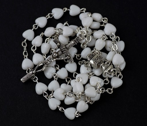 КОРОБКА ДЛЯ ПРИЧАСТИЯ ЧЕТКИ IHS WHITE HEART