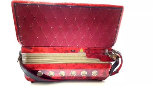 АККОРДЕОН HORCH DELUXE 120 BASS 4 CHORS + ЧЕХОЛ