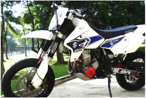 BŁOTNIK PRZEDNI CROSS ENDURO SUPERMOTO UNWERSALNY