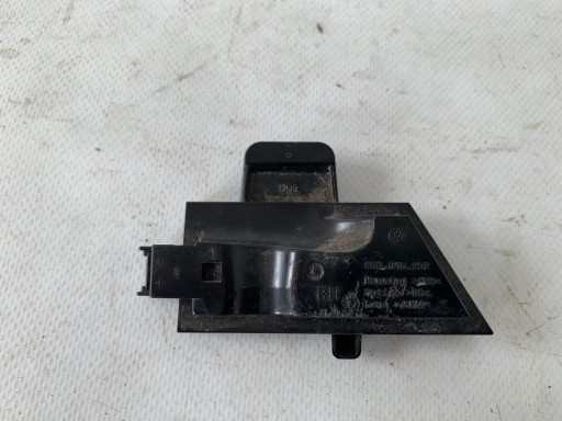 ЛАМПА ПОДСВЕТКИ ЗЕРКАЛА GOLF VII 5G0945292