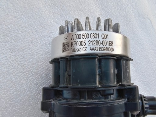 Водяной насос Mercedes W167 W206 W214 W447 A0005000801