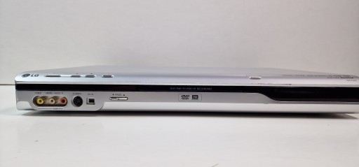 DVD-рекордер/CD-плеер LG DR7500