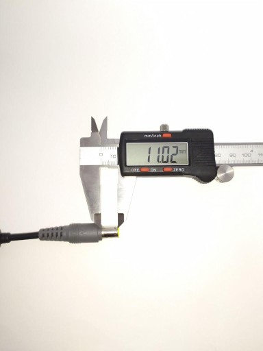 Оригинал Lenovo 20V 3.25A 65W, 7,9x5,5 питания.