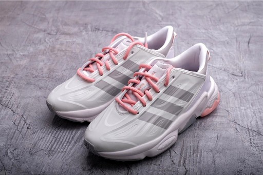 ADIDAS ORIGINALS OZWEEGO