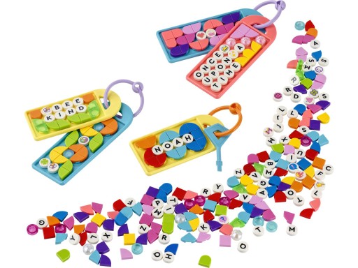 LEGO DOTS 41949 Megazestaw zawieszek wiadomości