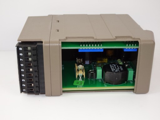 ПРЕОБРАЗОВАТЕЛЬ ПОСТОЯННОГО ТОКА WESTERMO MD-44 V24/RS-232C RS422 485