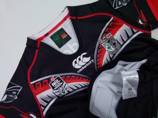 КЕНТЕРБЕРИ Новой Зеландии NRL WARRIOR Регби 20 лет 10 лет