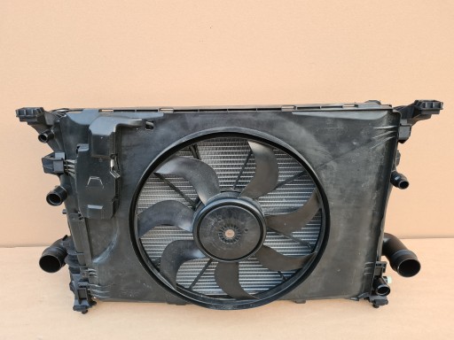 КОМПЛЕКТ РАДИАТОРОВ W176 W246 X156 C117 W117 CLA GLA