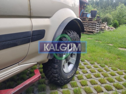 Ремонтный комплект шаровых шарниров поворотного кулака Suzuki Jimny.