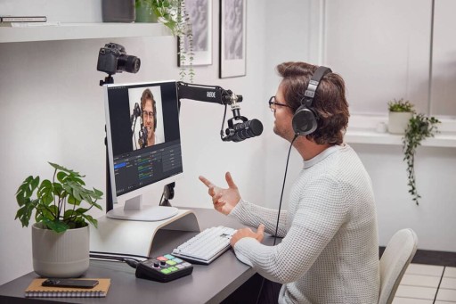 Rode PodMic USB — динамический вещательный микрофон
