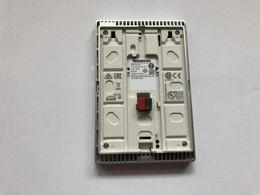 Комнатный блок KNX SIEMENS, контроллер QMX