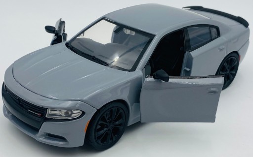DODGE Charger SXT 2023 1:24 модель Motormax 79387 серый