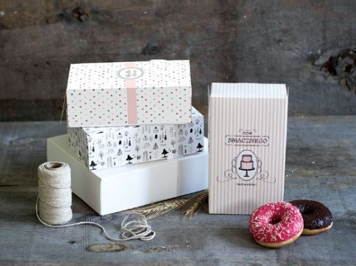 Pudełko 21x12,5x7cm na Ciasta Wypieki Tartaletki nadruk kropeczki 20 sztuk