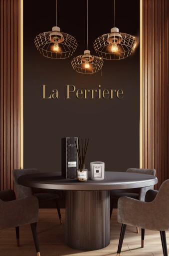 LA PERRIERE JASMINE GARDEN СОЕВАЯ СВЕЧА АРОМАТ