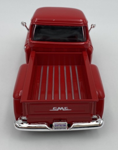 1955 GMC Blue Chip Pick-up красный 1:24 Motormax 79382