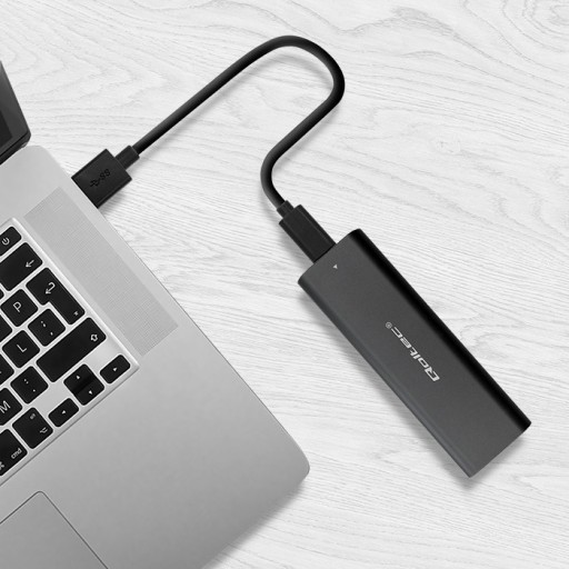 Отсек корпуса Qoltec для SSD-накопителей M.2 SATA NGFF USB типа C