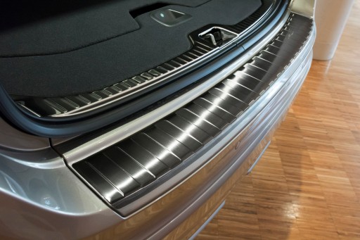 Накладка на бампер VOLVO XC60