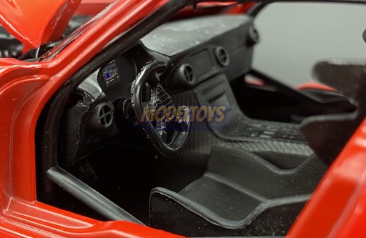 Mercedes Benz SLS AMG GT3 красный 1:24 Motormax 73356