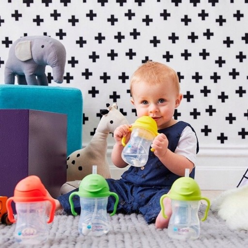 KUBEK NIEKAPEK B.BOX MALINOWY 240 ML SŁOMKA BIDON