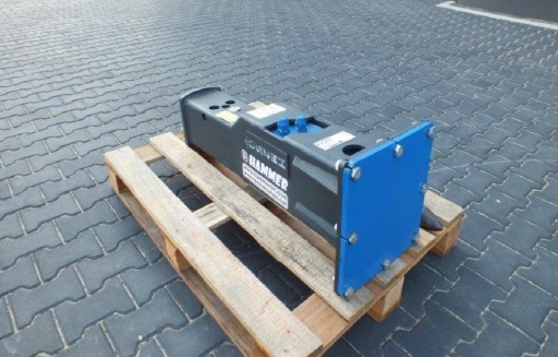 Экскаватор с гидромолотом Hammer HM250 3,5-6,5 тонны