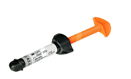 Композитный материал ESPE 3м Filtek Z550 A2 4г
