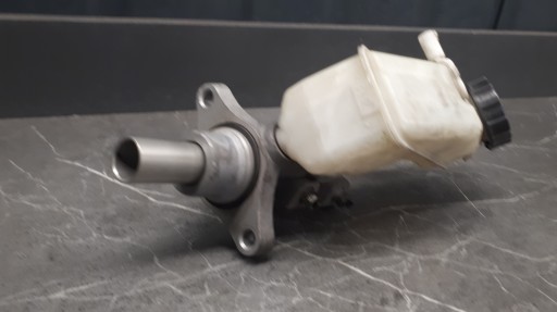 033508-87541 Насос тормозной toyota yaris II