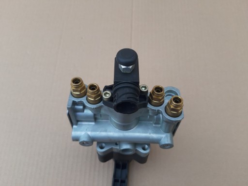 Подъемный клапан оси Haldex 338058121