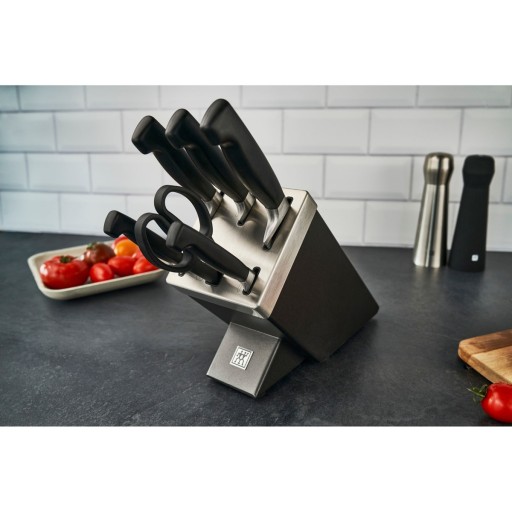 Ножи Zwilling Four Star 5 в самозатачивающемся блоке