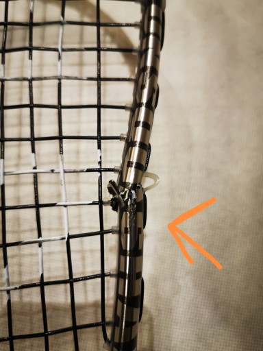 Rakieta UNSQUASHABLE INSPIRE Y8000 USZKODZONA