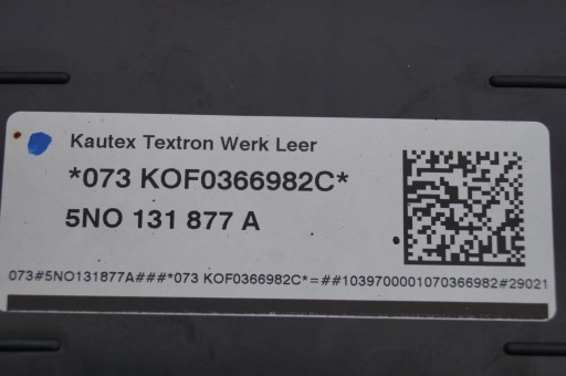 ZBIORNIK POMPA ADBLUE VW TIGUAN 5N0 5N0131877A