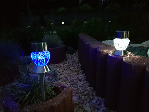 Lampka ogrodowa SOLARNA KRYSZTAŁ LED ZIMNA + RGB