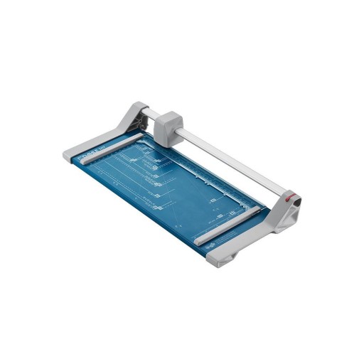 Dahle 507 A4 TRIMER режет 8 листов бумаги длиной 320 мм.