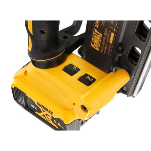 Бесщеточный гвоздезабивной пистолет DeWALT 18V (DCN692N) - корпус / одиночный