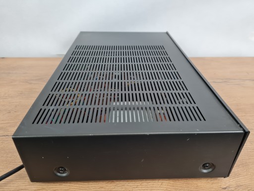NAD 3020i – wzmacniacz stereo