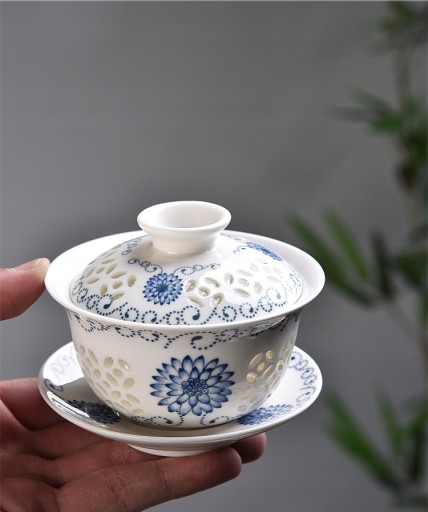 Керамическая чайная чашка Gaiwan с крышкой.